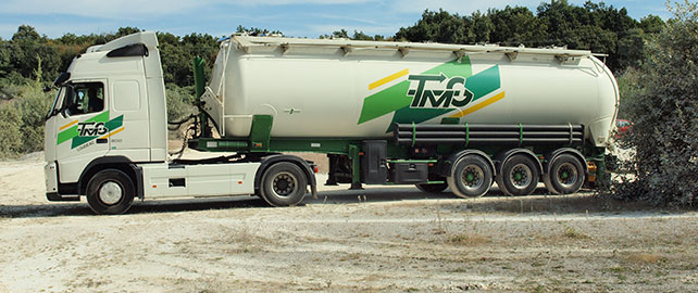 camion transport de produits dangereux