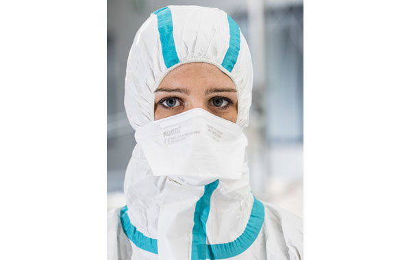 Masque de protection respiratoire stérilisé