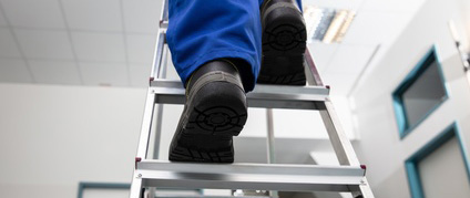 Travail en hauteur : la norme EN131 pose encore beaucoup de questions