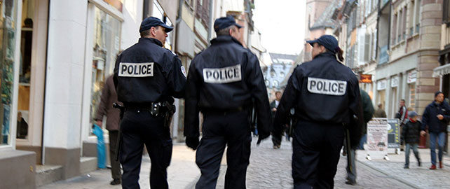 Les pensées suicidaires sont omniprésentes chez les policiers
