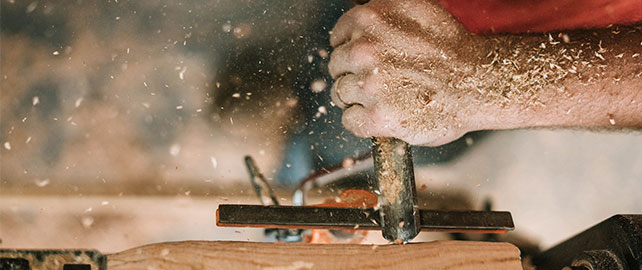 Comment réduire les expositions des salariés aux poussières de bois ? 