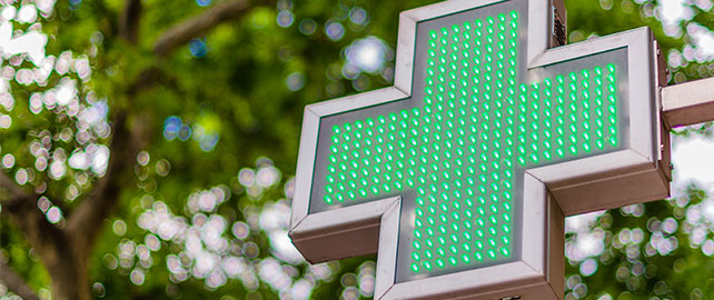 Un outil pour aider les pharmacies d’officine à maîtriser les risques