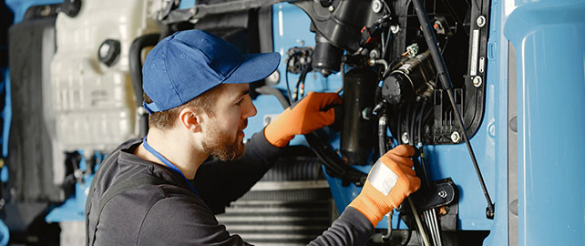 MAINTENANCE INDUSTRIELLE : comment intégrer la SST au quotidien des techniciens ?