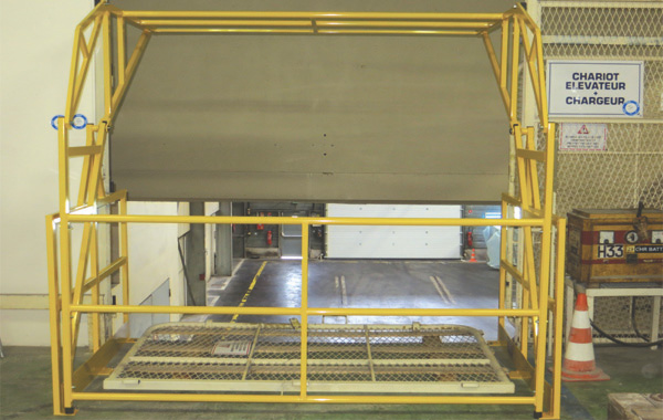 Barrière écluse de sécurité basculante robuste type SG2