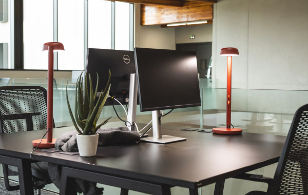 Lampe Polux Original – Rouge sombre