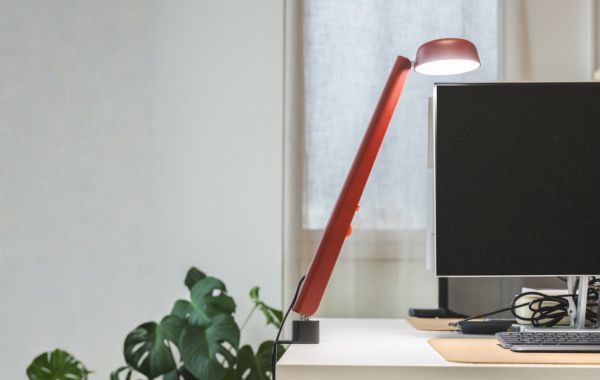Lampe à pince Rouge sombre - Polux Original