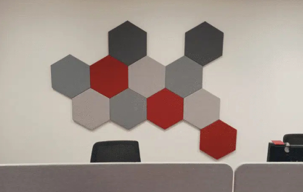 Panneaux acoustiques hexagonaux