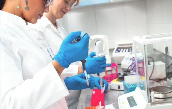 Formation au risque chimique sur-mesure : une journée pour transformer le terrain