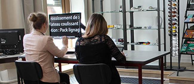 Comment AMENAGER le poste de travail d'une personne DEFICIENTE VISUELLE ?